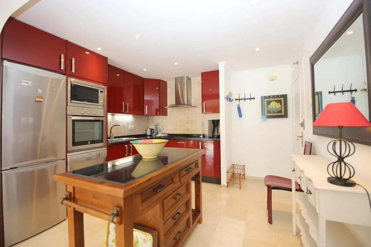 Estepona Port Apartment Aguila