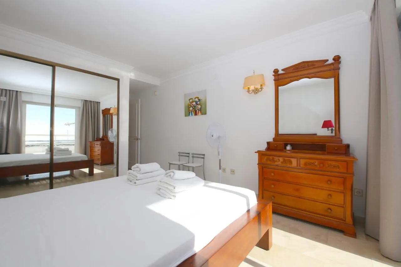 Estepona Port Apartment Aguila